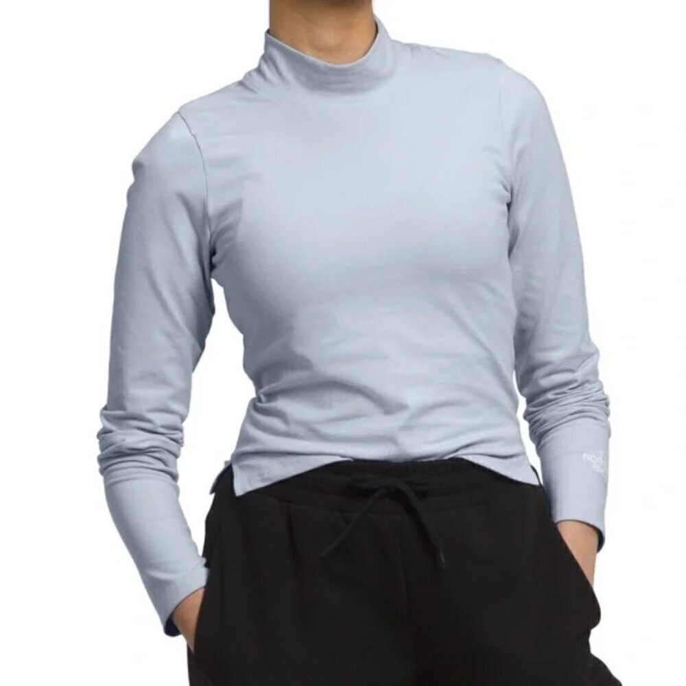 The North Face Evolution Fitted Mock Neck Long Sleeve Shirt in dusty periwinkle